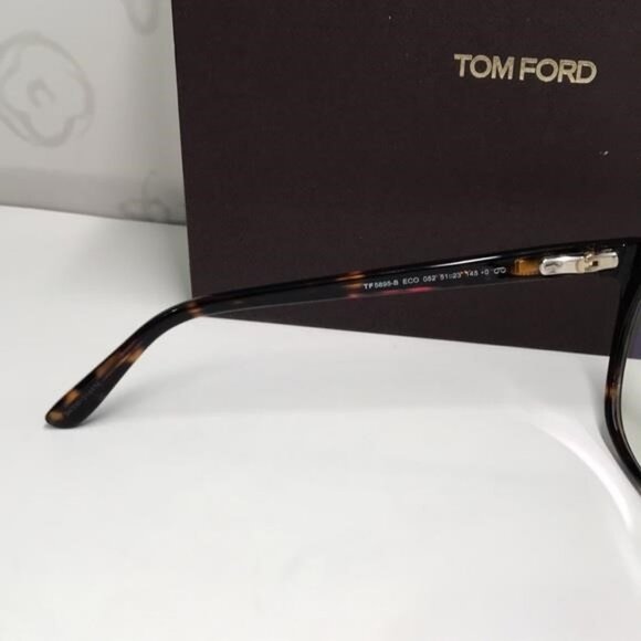 Tom Ford TF5895-B 052 Dark Havana Square Eyeglasses NEW - Picture 4 of 13